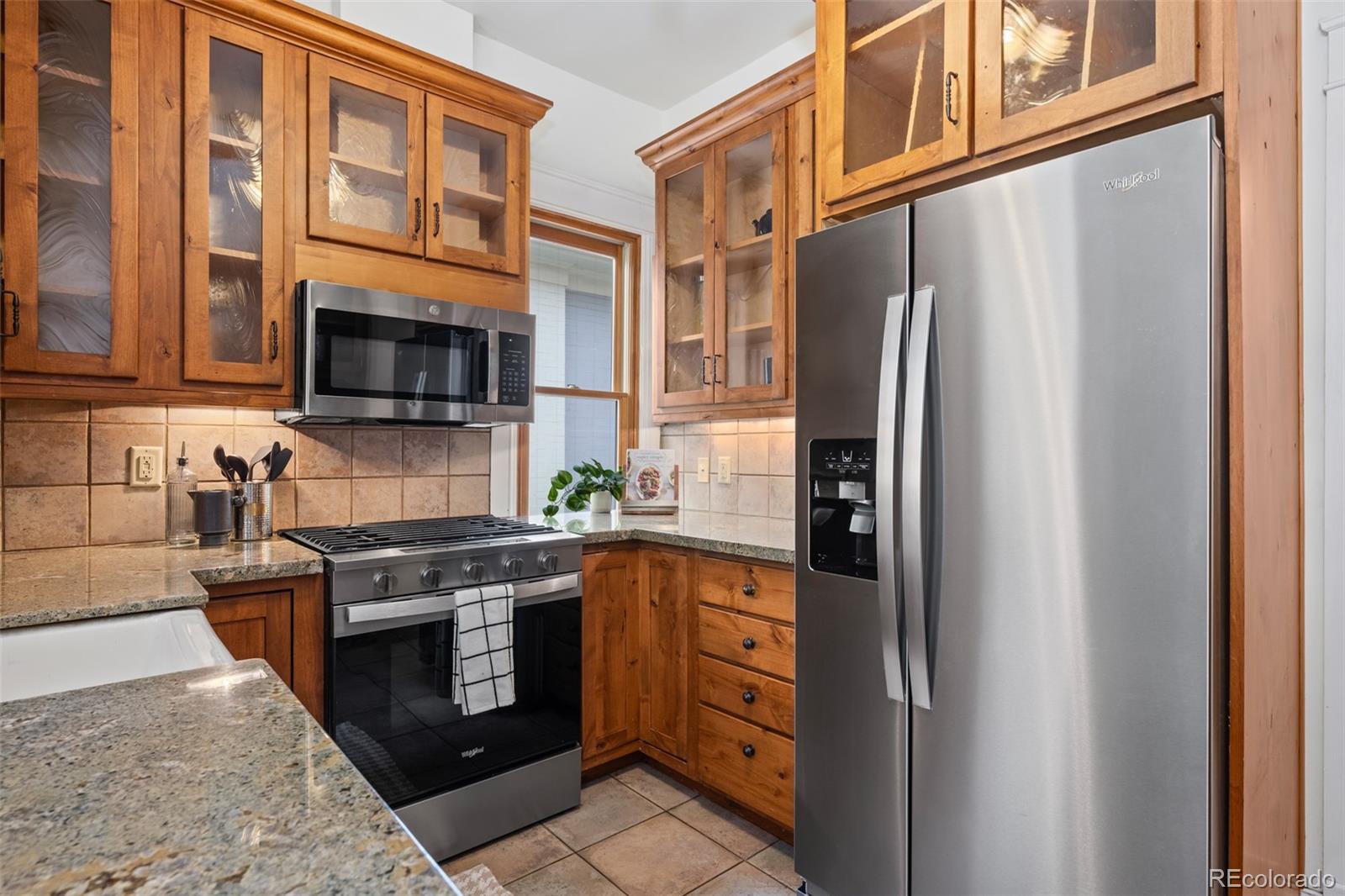 MLS Image #11 for 88 s clarkson street,denver, Colorado