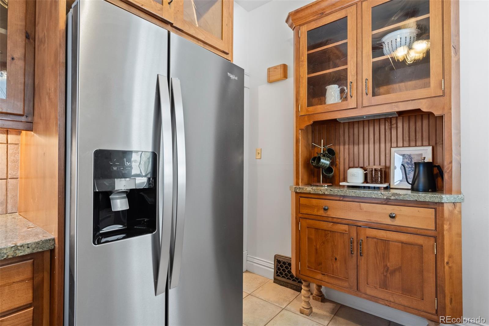 MLS Image #13 for 88 s clarkson street,denver, Colorado