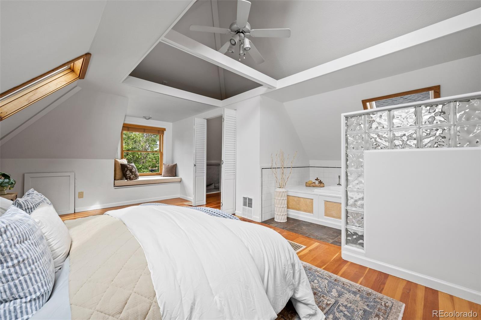 MLS Image #24 for 88 s clarkson street,denver, Colorado