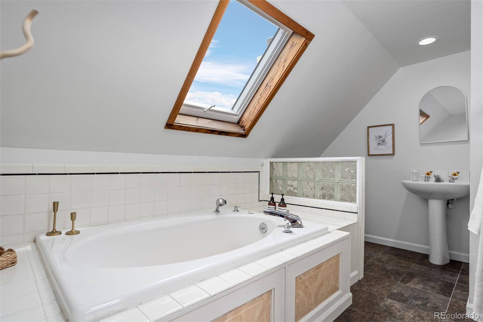 MLS Image #25 for 88 s clarkson street,denver, Colorado