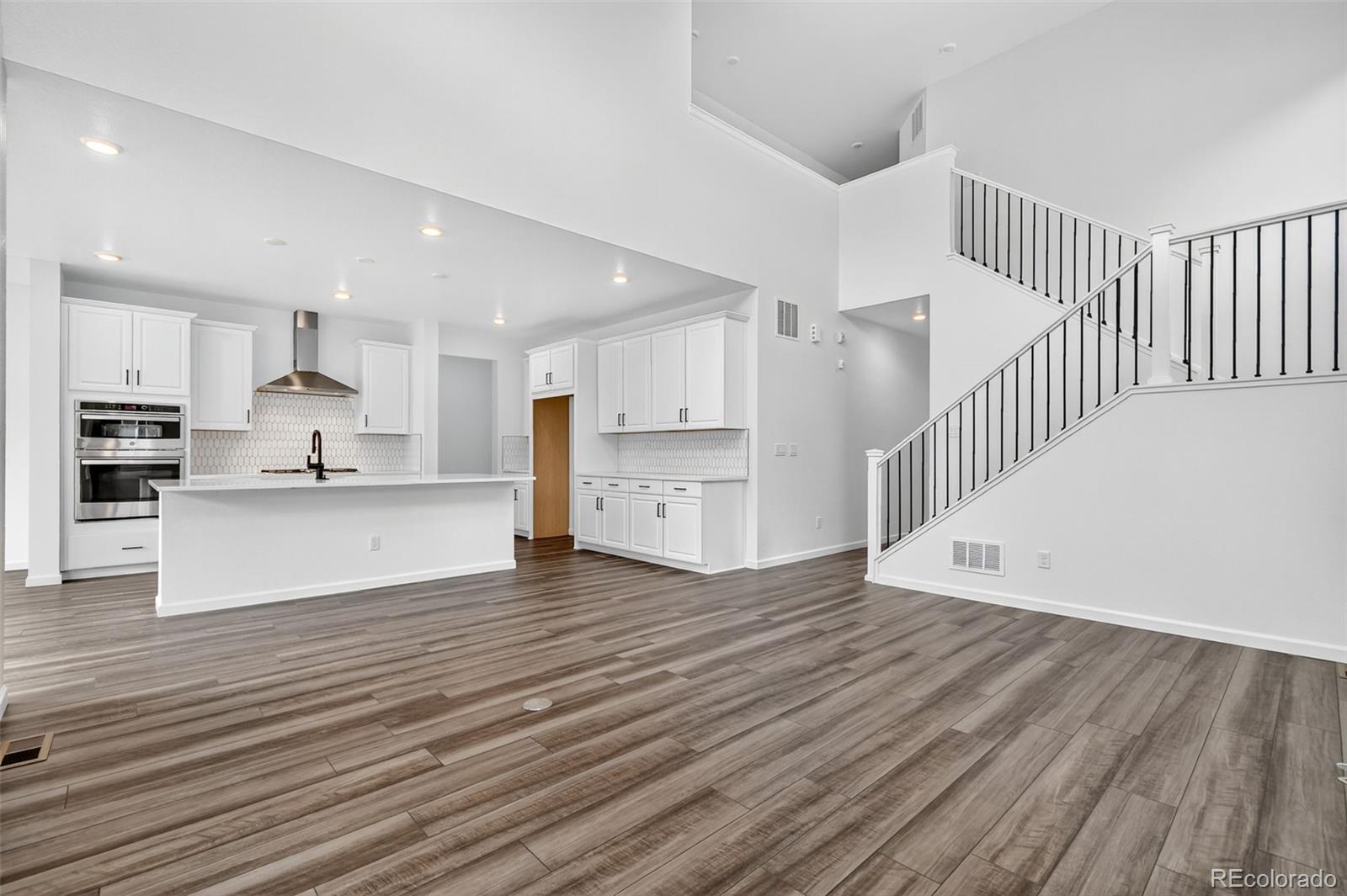 MLS Image #8 for 7266  goldbloom lane,littleton, Colorado