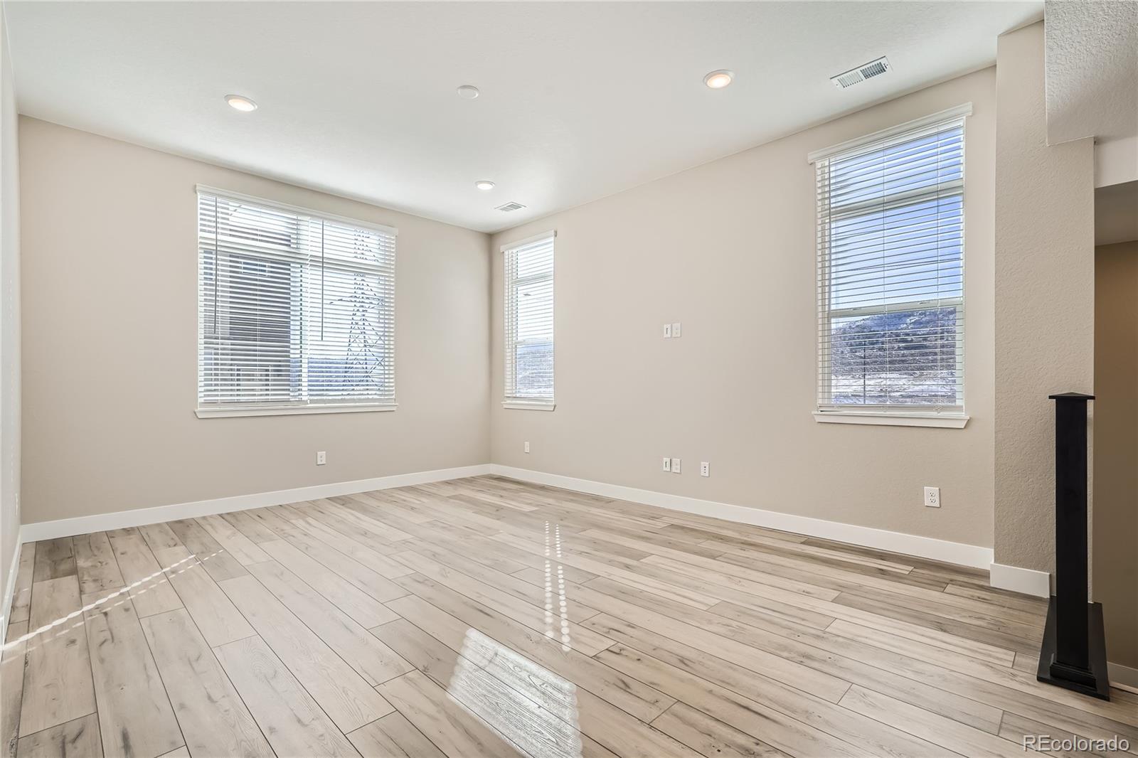 MLS Image #8 for 15523 w washburn drive,lakewood, Colorado