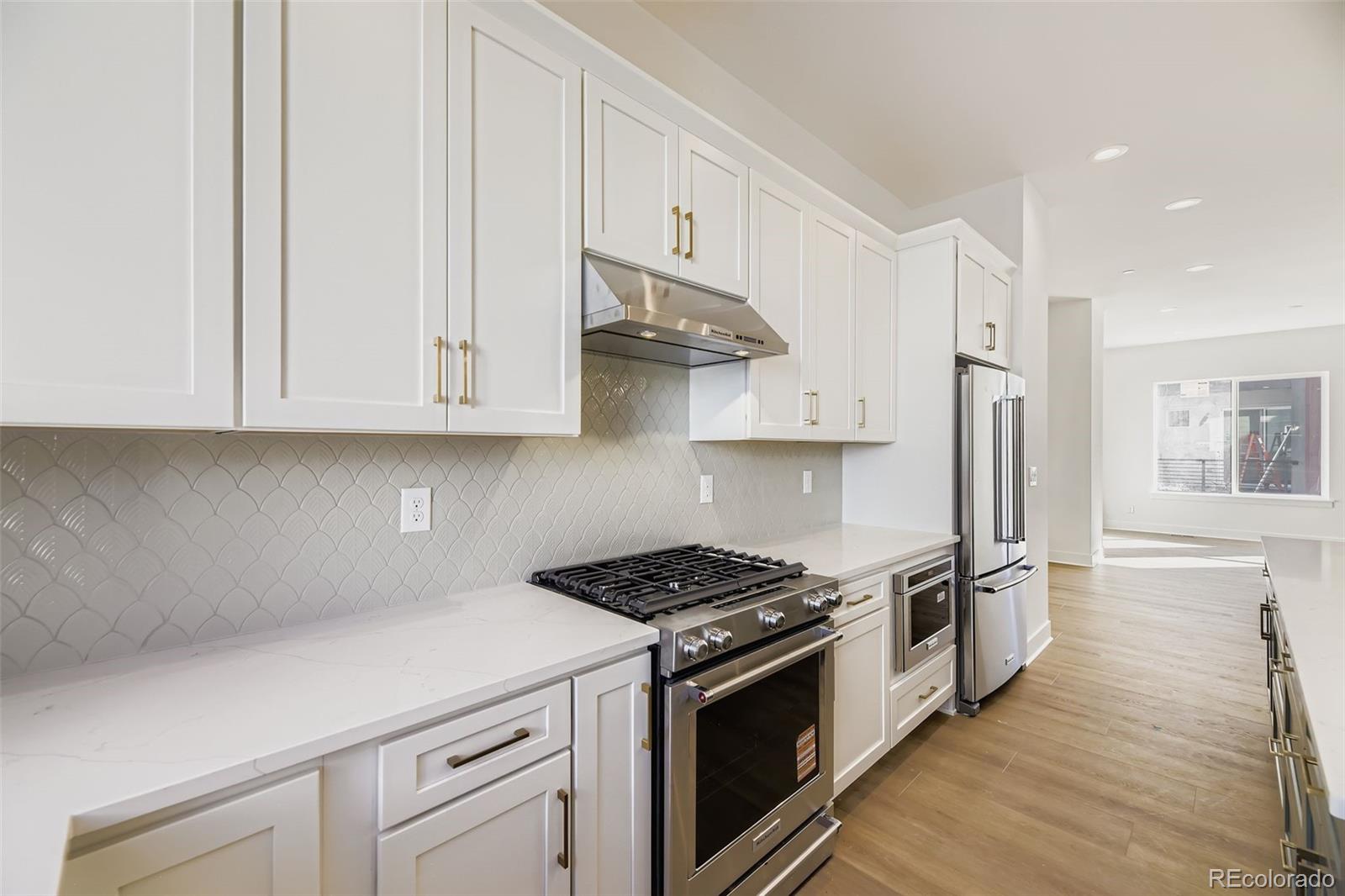 MLS Image #16 for 7732 s irving street,littleton, Colorado