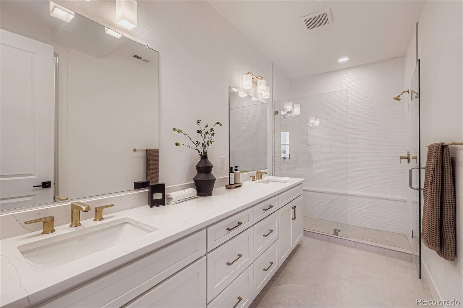 MLS Image #23 for 7732 s irving street,littleton, Colorado