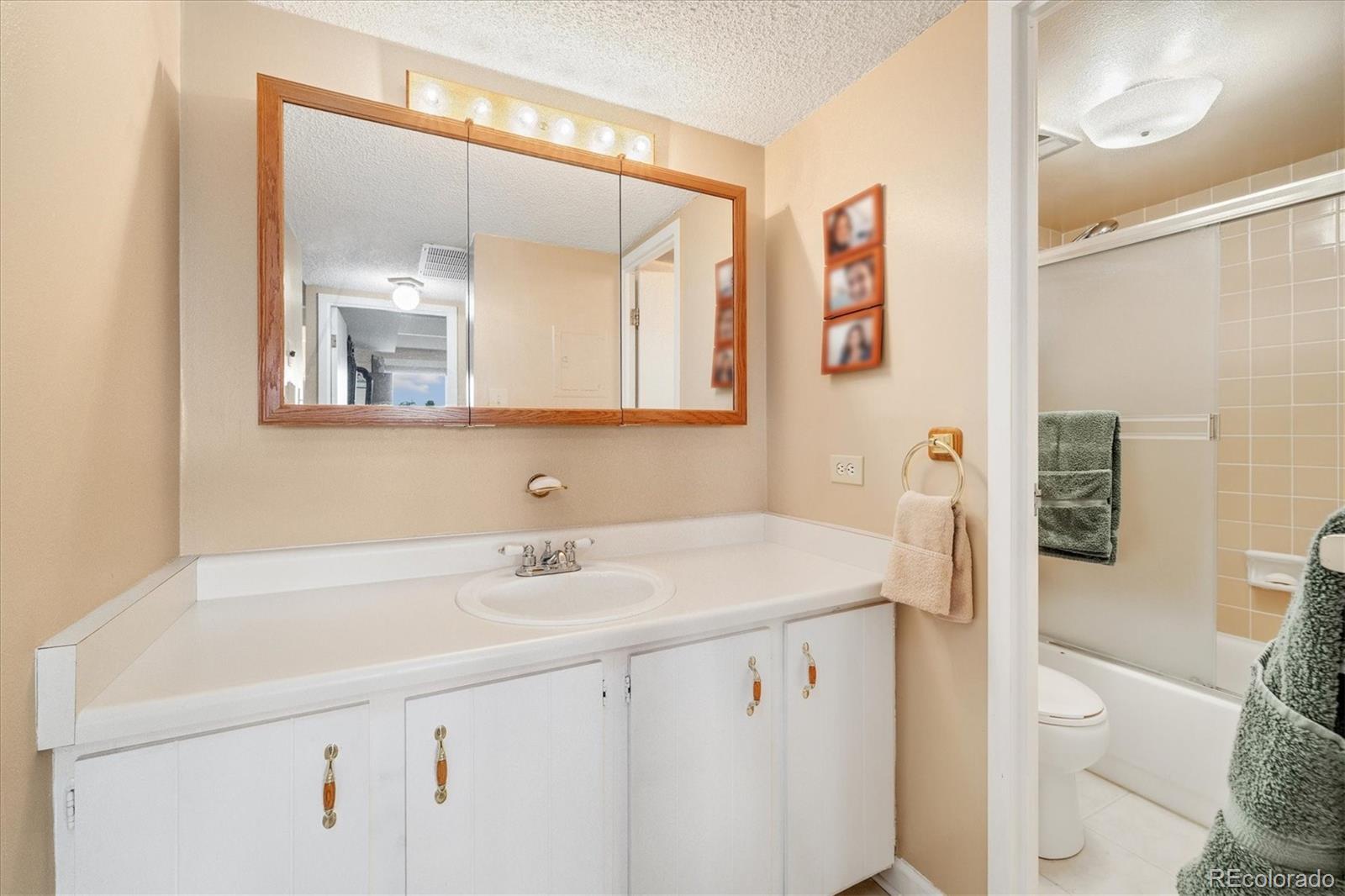 MLS Image #15 for 8060 e girard avenue 614,denver, Colorado