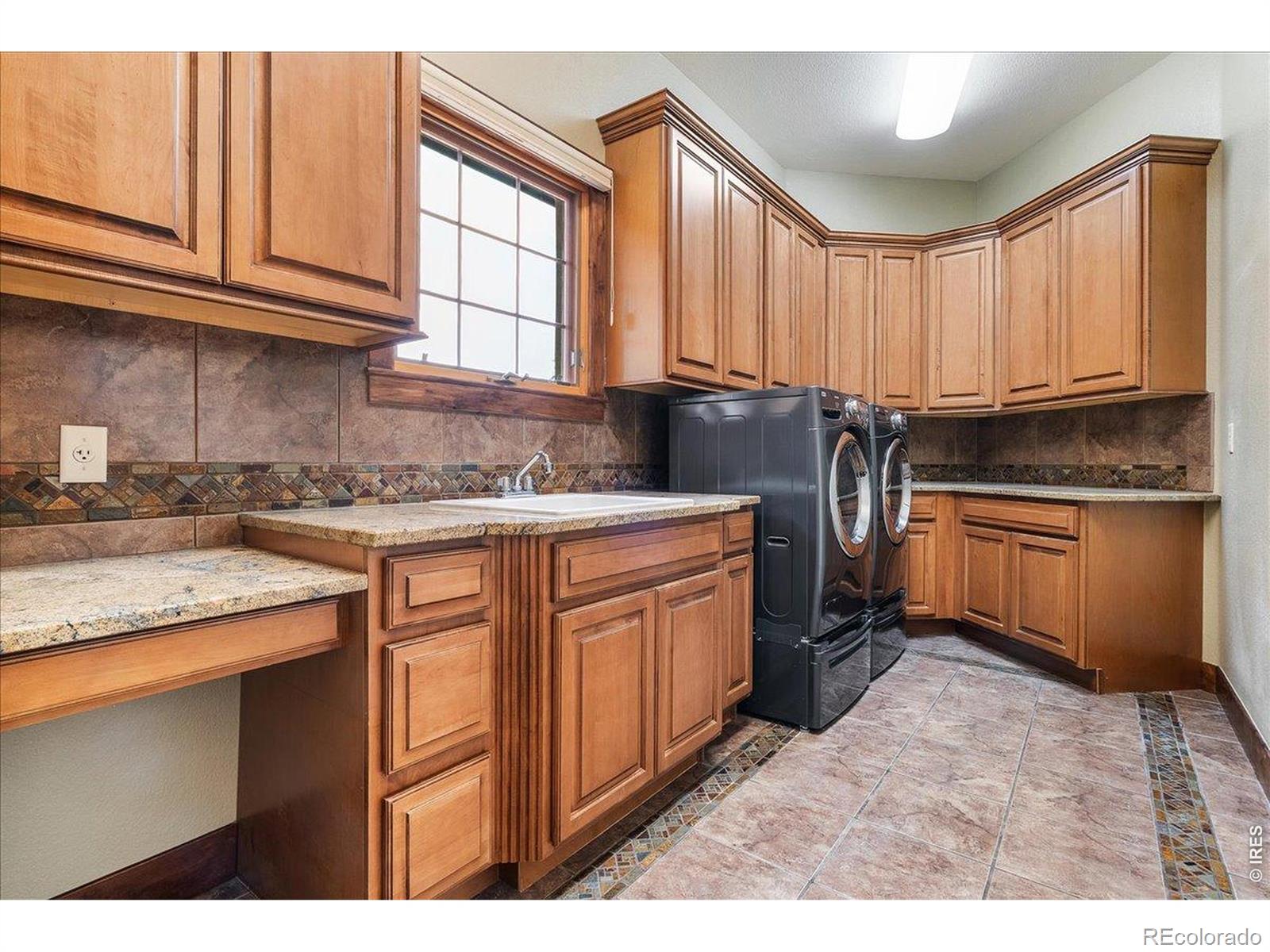 MLS Image #37 for 837  glenn ridge drive,fort collins, Colorado