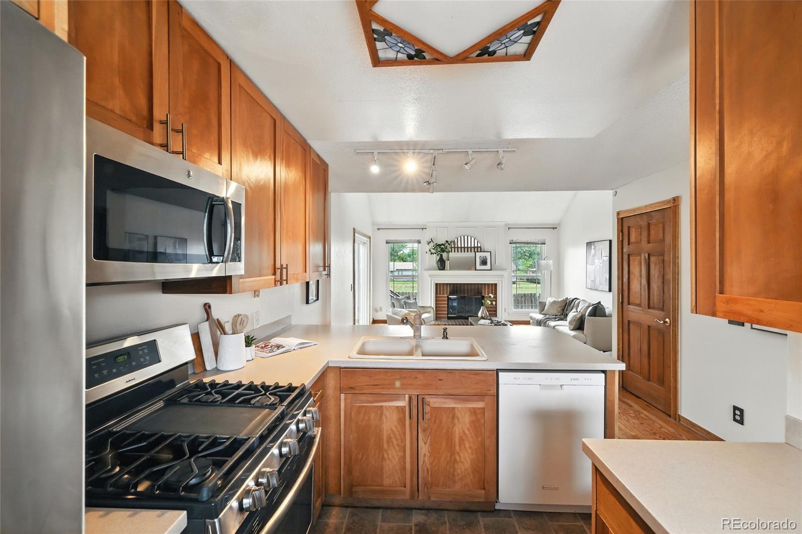 MLS Image #6 for 6090  fenton street,arvada, Colorado