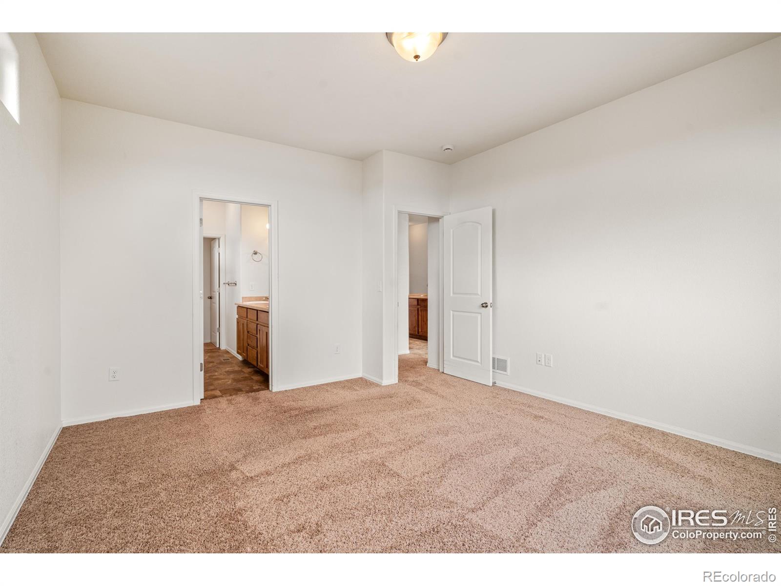 MLS Image #10 for 904 w union avenue,la salle, Colorado