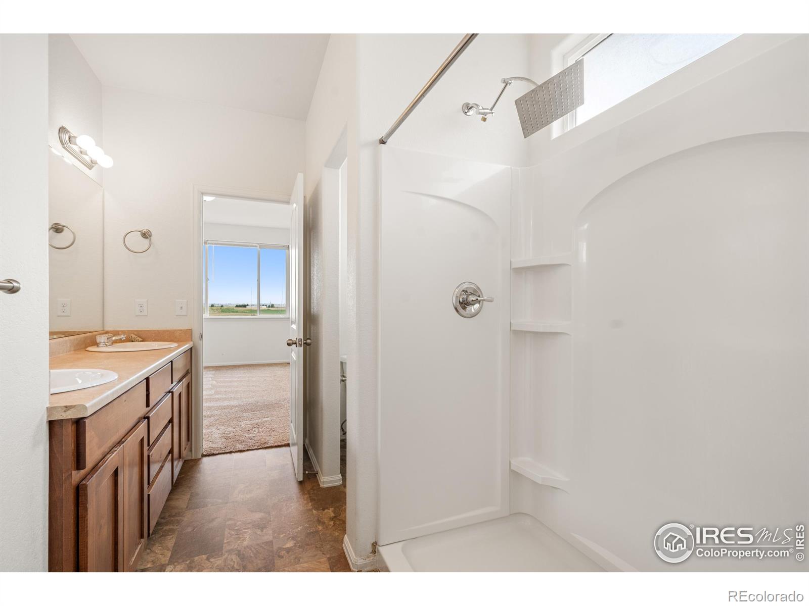 MLS Image #12 for 904 w union avenue,la salle, Colorado