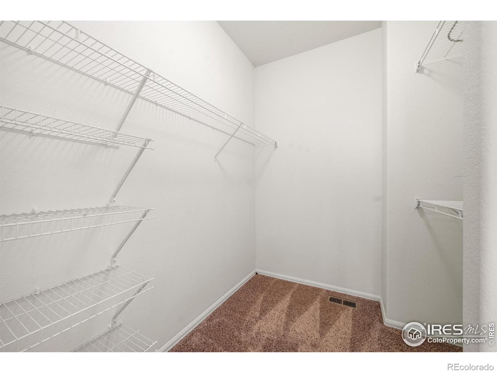 MLS Image #15 for 904 w union avenue,la salle, Colorado