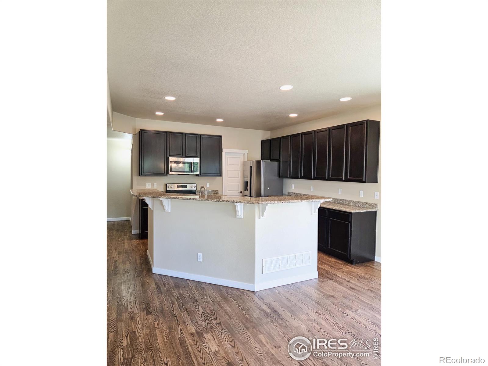 MLS Image #5 for 3001  nebula court,loveland, Colorado