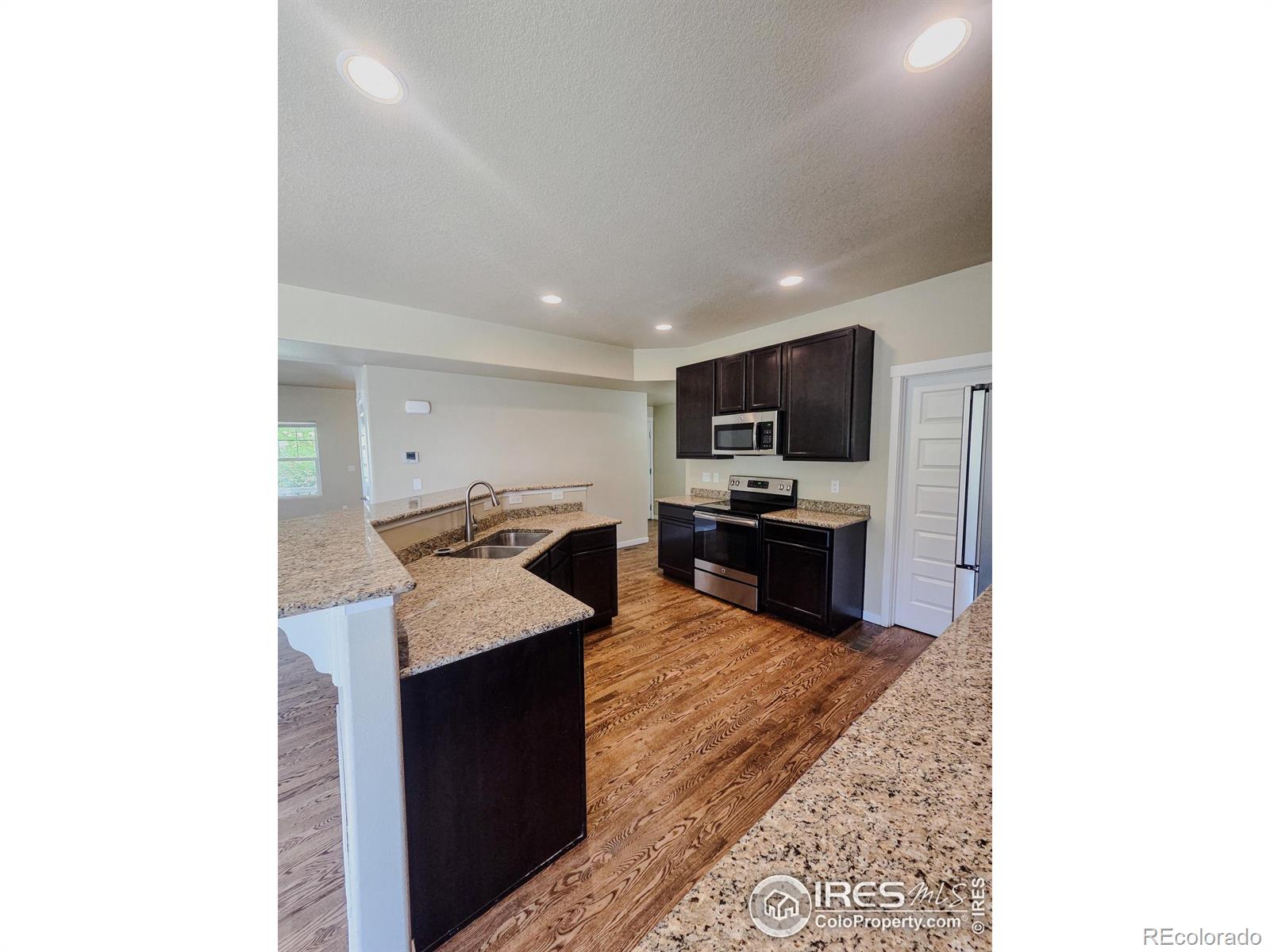 MLS Image #6 for 3001  nebula court,loveland, Colorado