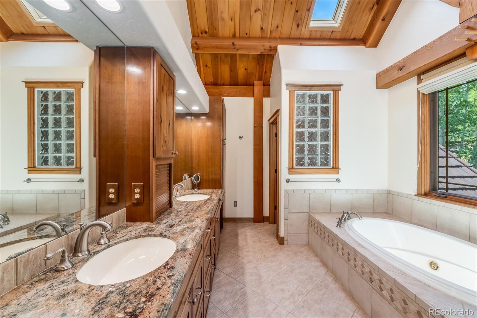 MLS Image #18 for 273  two cabins drive,silverthorne, Colorado