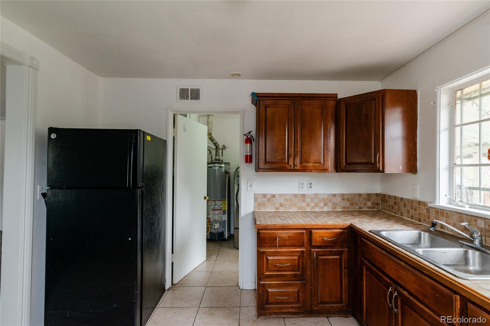 MLS Image #10 for 498 s sheridan boulevard,lakewood, Colorado