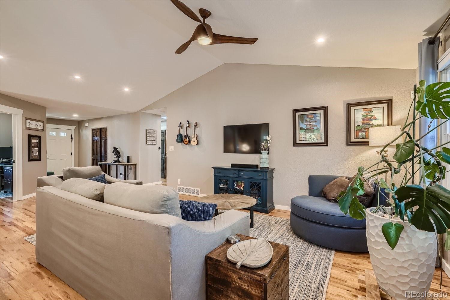 MLS Image #17 for 6957  peppertree drive,niwot, Colorado