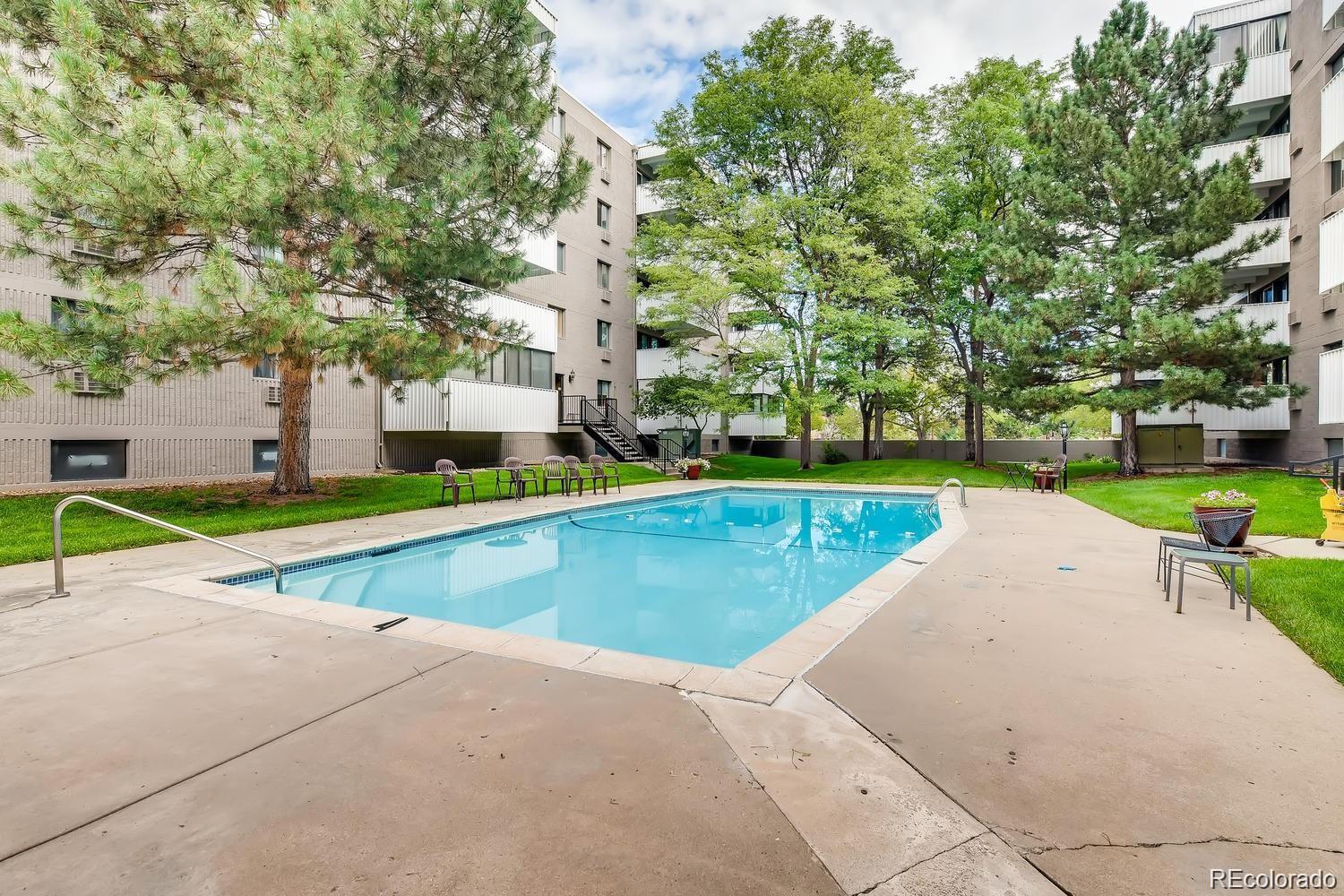 MLS Image #3 for 1011 s ironton street,aurora, Colorado