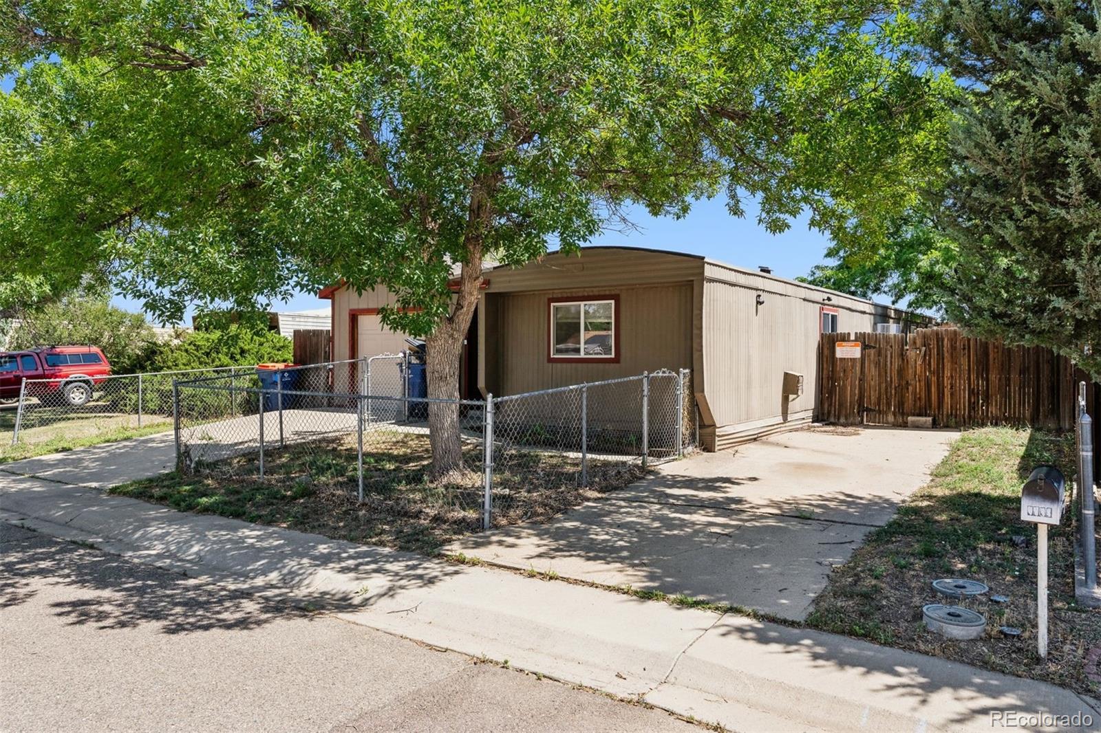 MLS Image #3 for 1044  macdavidson circle,dacono, Colorado