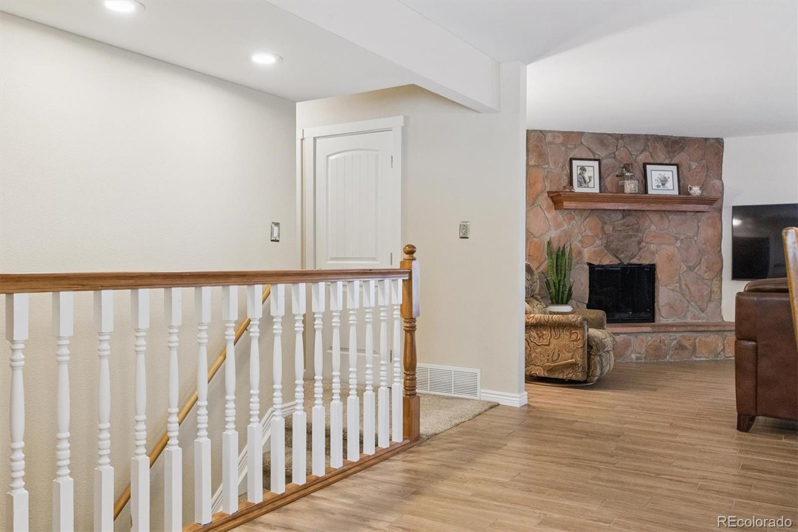 MLS Image #6 for 2521 s chase lane,lakewood, Colorado