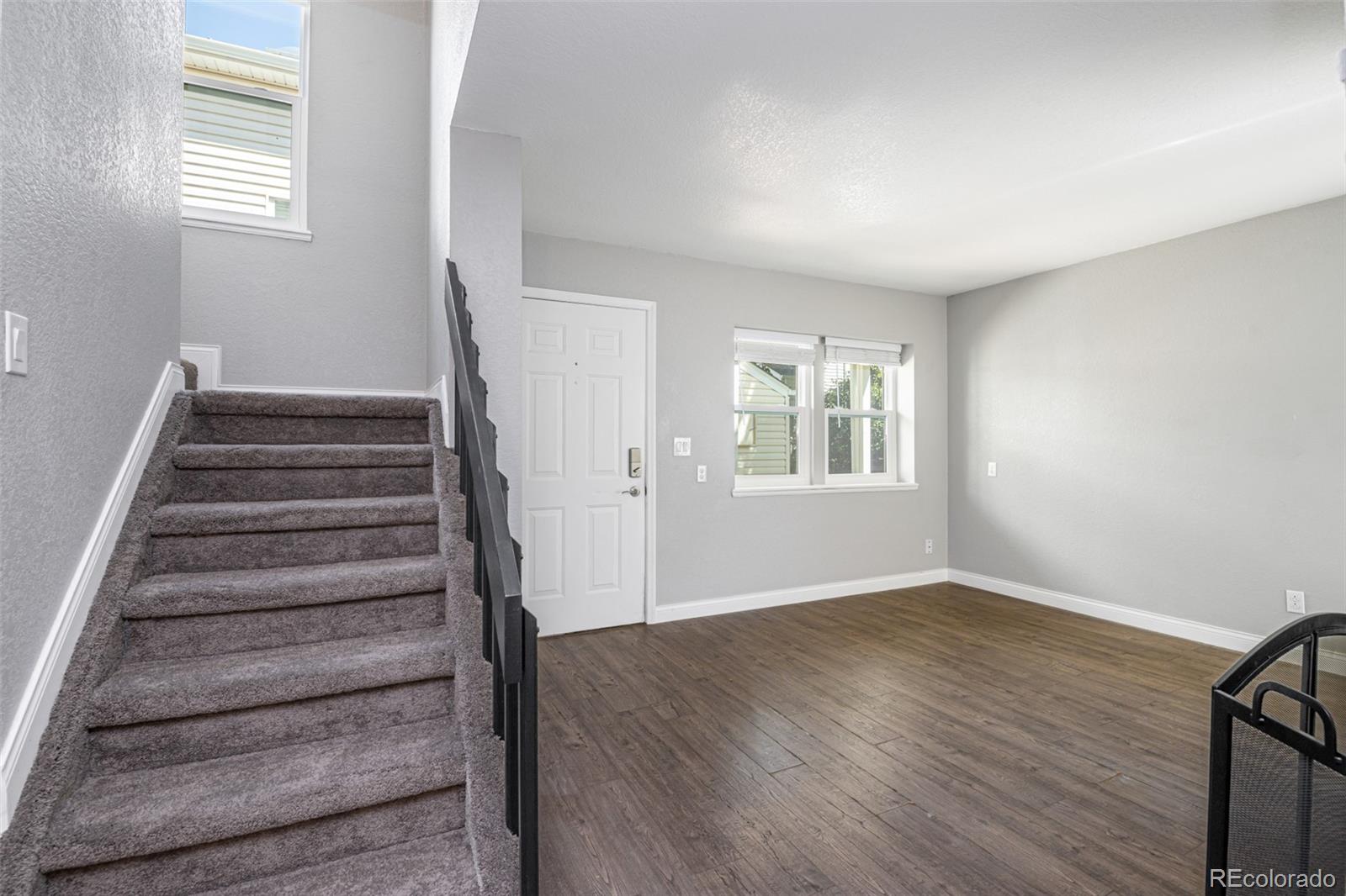 MLS Image #4 for 972 s pitkin court ,aurora, Colorado