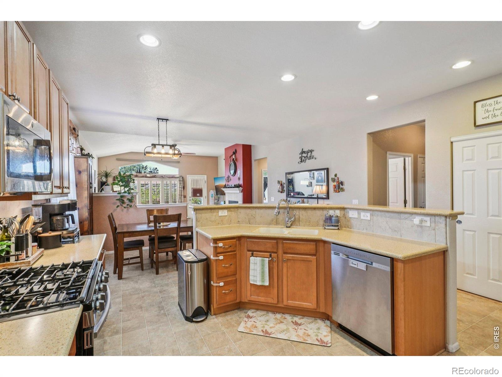 MLS Image #10 for 256  homestead way,brighton, Colorado
