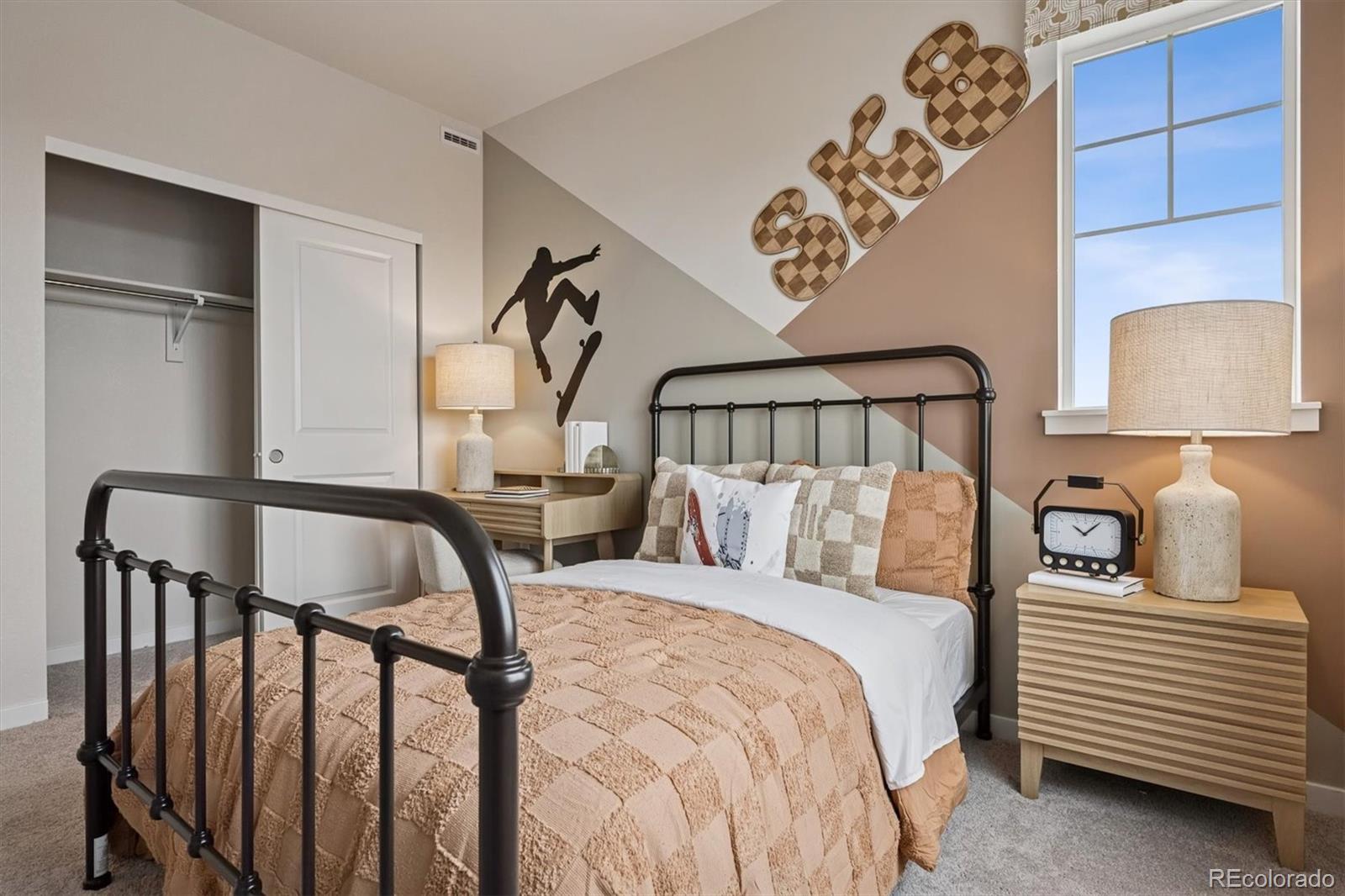 MLS Image #28 for 22579 e 47th drive,aurora, Colorado