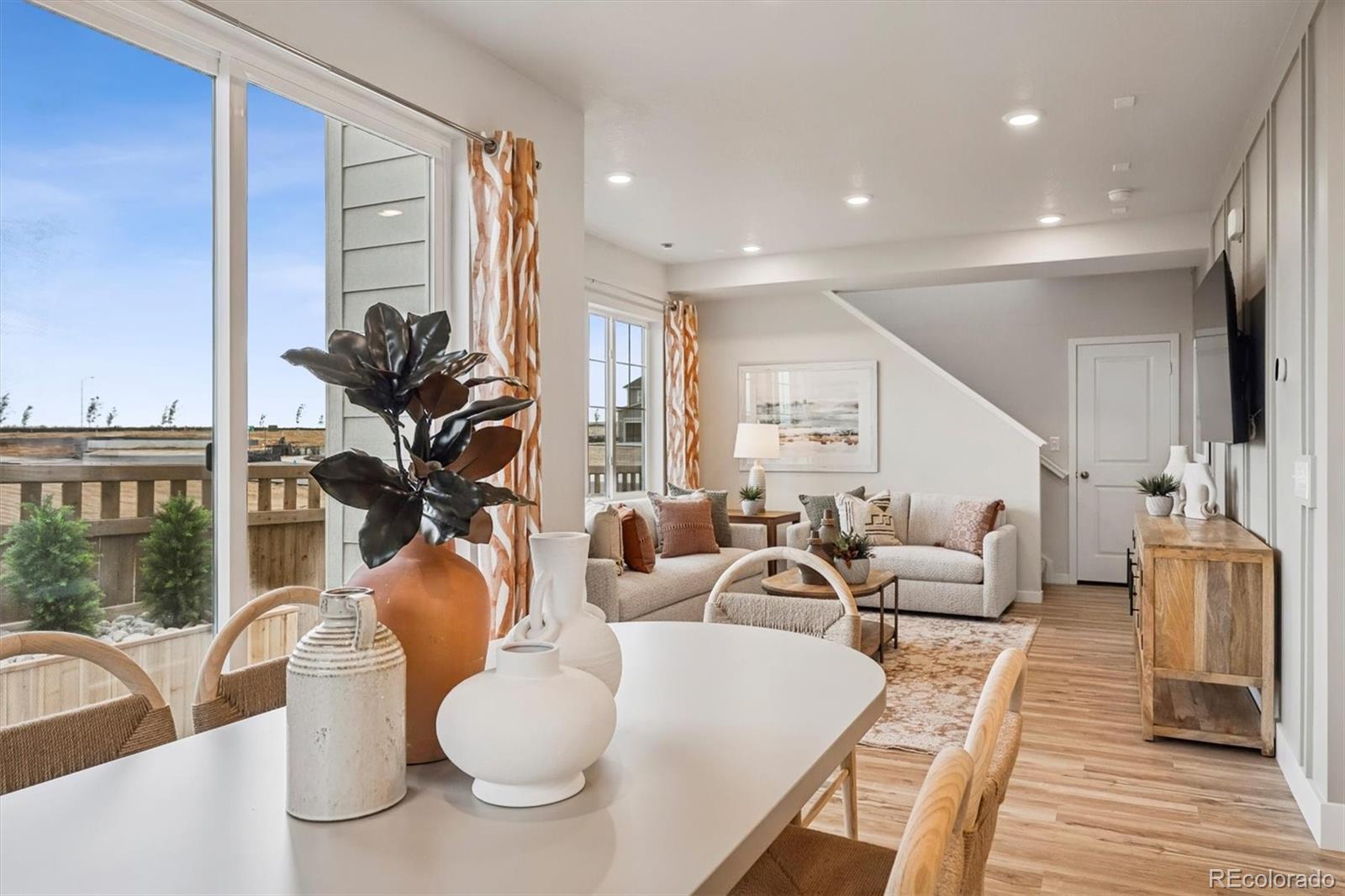 MLS Image #6 for 22579 e 47th drive,aurora, Colorado