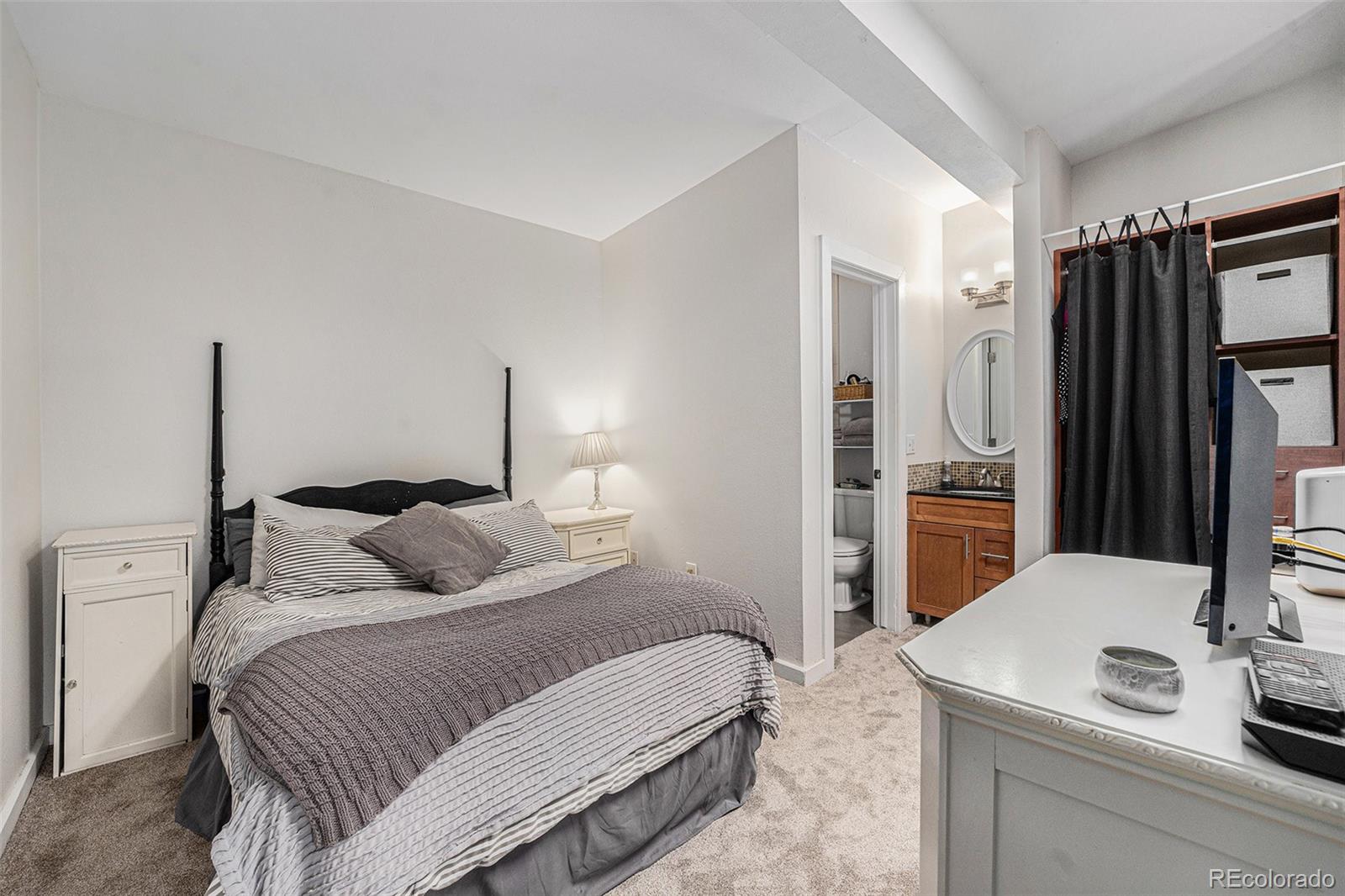 MLS Image #5 for 2193  arapahoe street,denver, Colorado