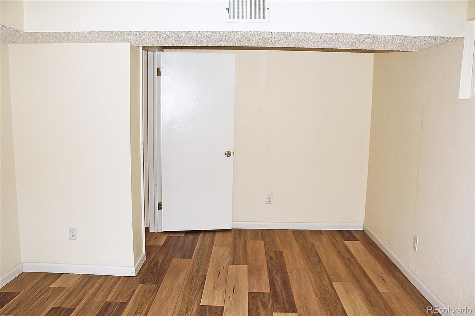 MLS Image #19 for 2734 s heather gardens way,aurora, Colorado
