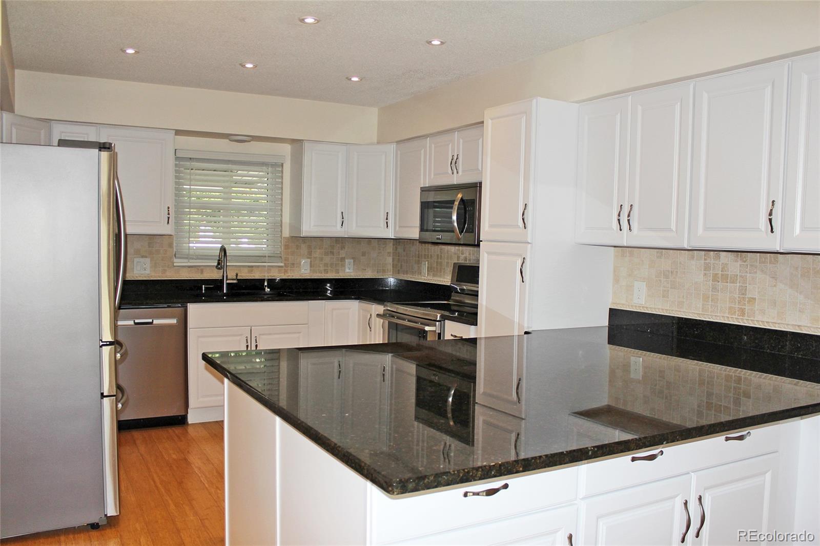 MLS Image #6 for 2734 s heather gardens way,aurora, Colorado