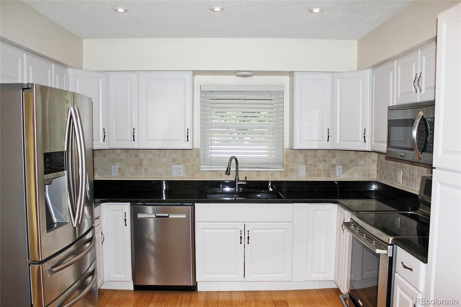 MLS Image #7 for 2734 s heather gardens way,aurora, Colorado