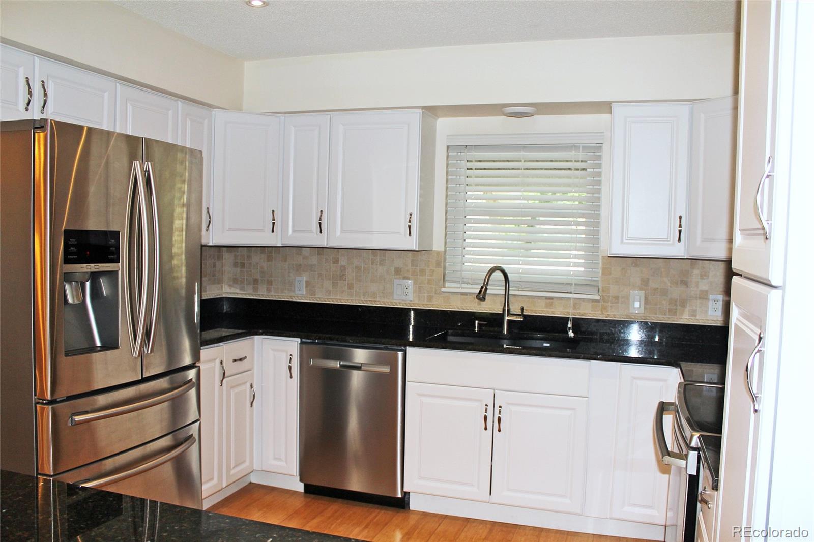 MLS Image #8 for 2734 s heather gardens way,aurora, Colorado