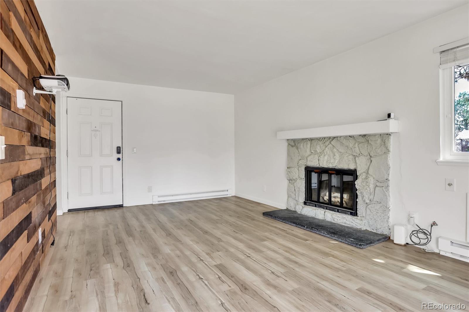 MLS Image #5 for 17493 e mansfield avenue,aurora, Colorado