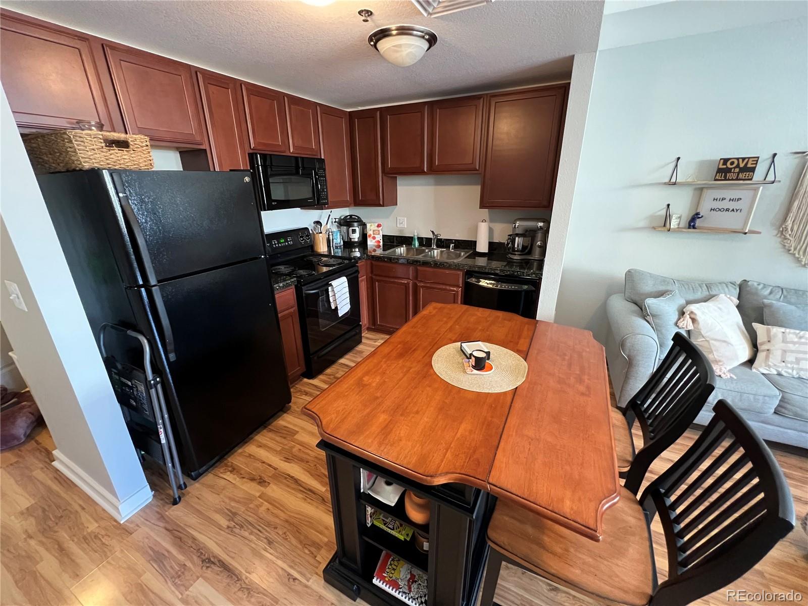 MLS Image #8 for 1441  central street,denver, Colorado