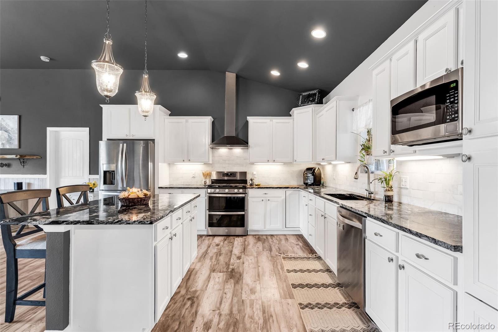MLS Image #10 for 10380  coyote lane,rye, Colorado