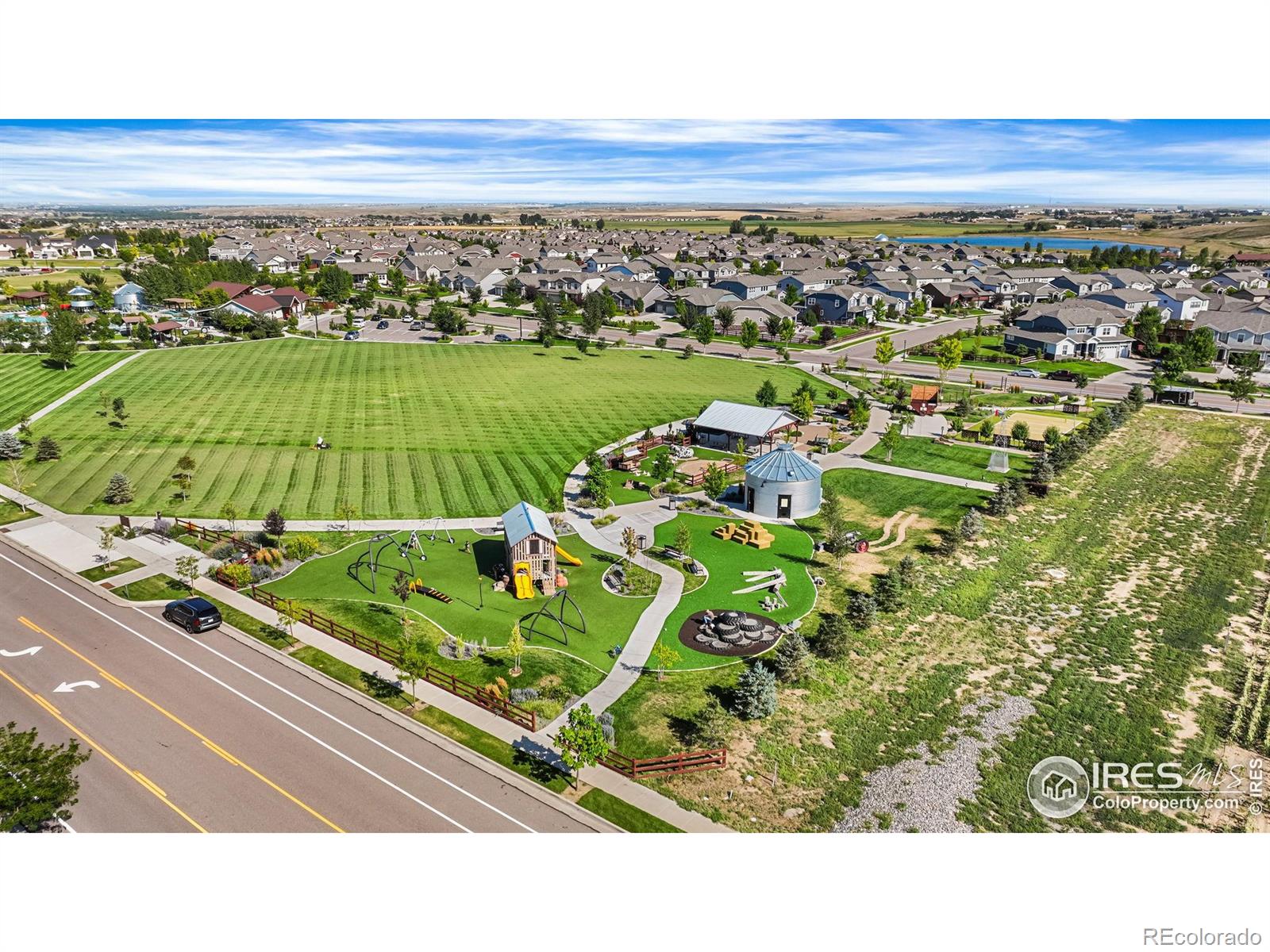MLS Image #15 for 1991  seasons dawn court,windsor, Colorado
