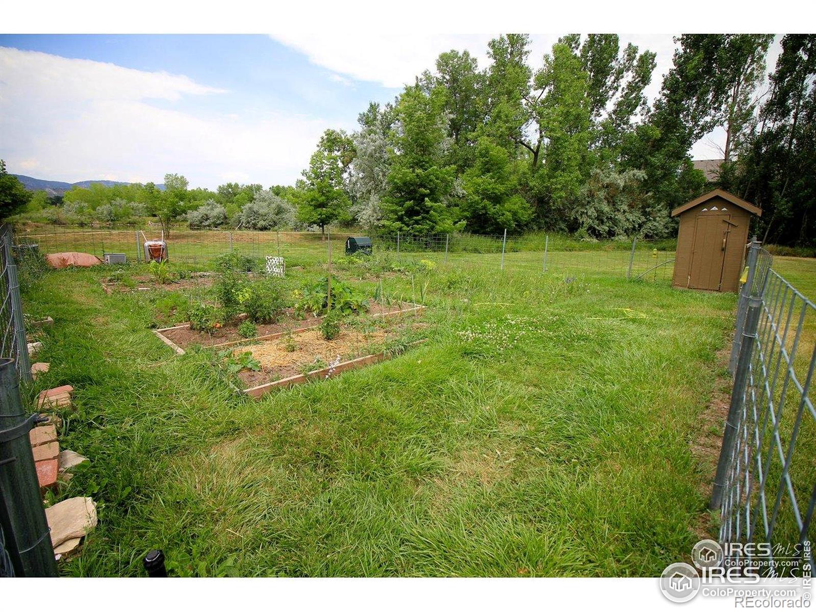 MLS Image #27 for 1705  heatheridge road,fort collins, Colorado