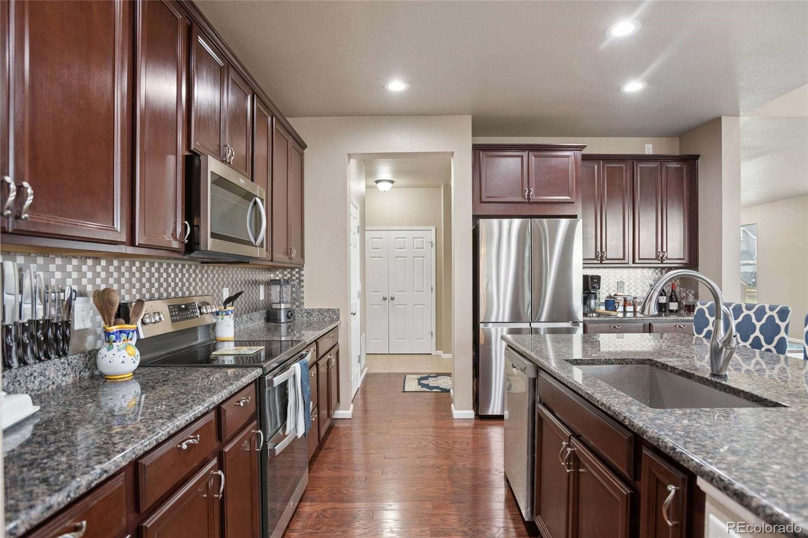 MLS Image #18 for 16908 w 86th avenue,arvada, Colorado