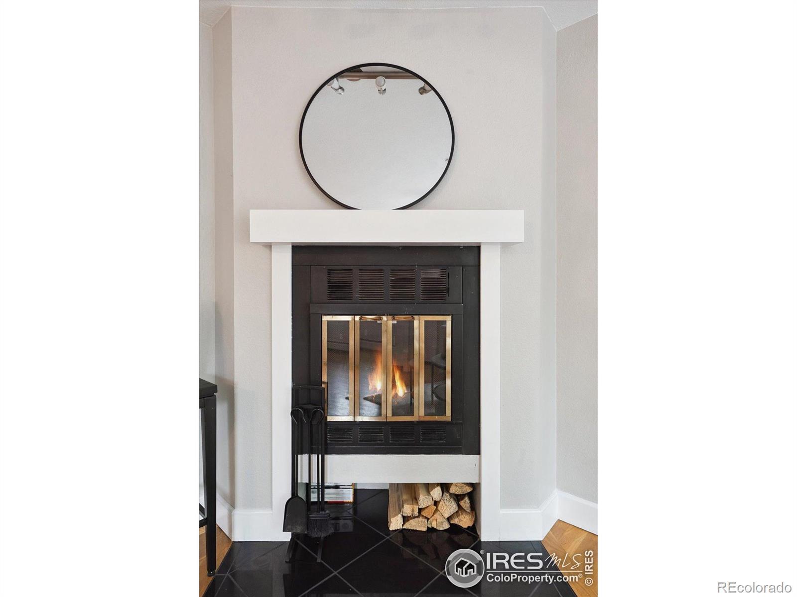 MLS Image #12 for 2201  pearl street,boulder, Colorado