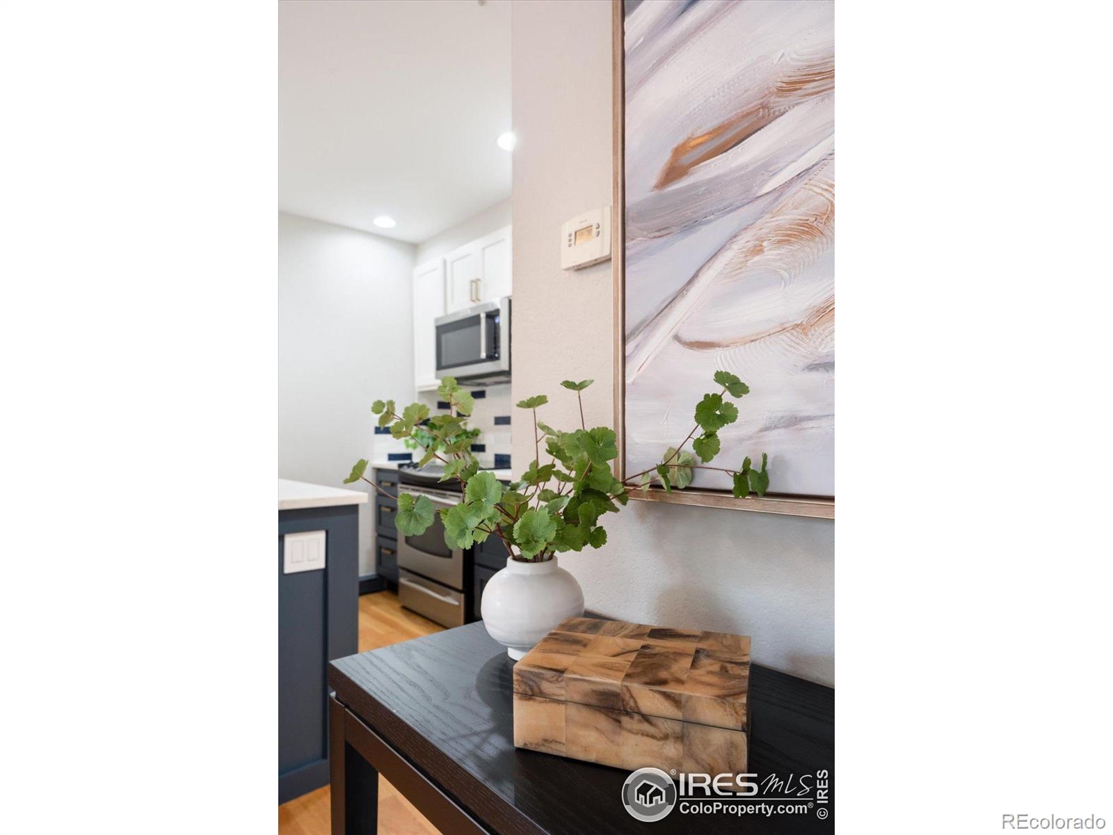 MLS Image #16 for 2201  pearl street,boulder, Colorado