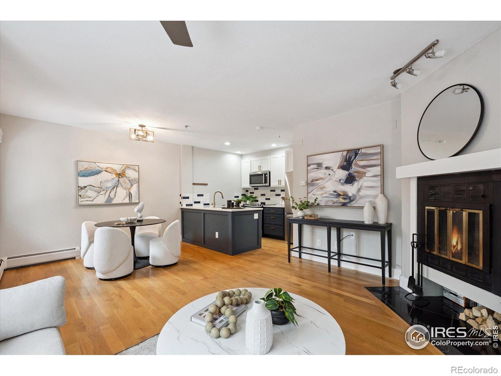 MLS Image #9 for 2201  pearl street,boulder, Colorado