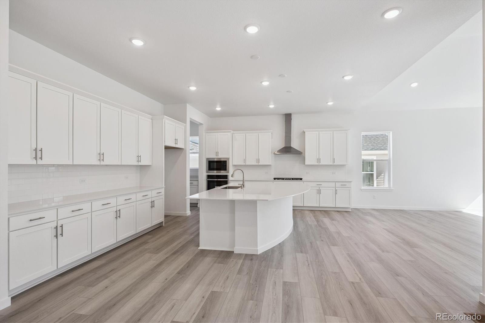MLS Image #3 for 5528  tamarack avenue,firestone, Colorado