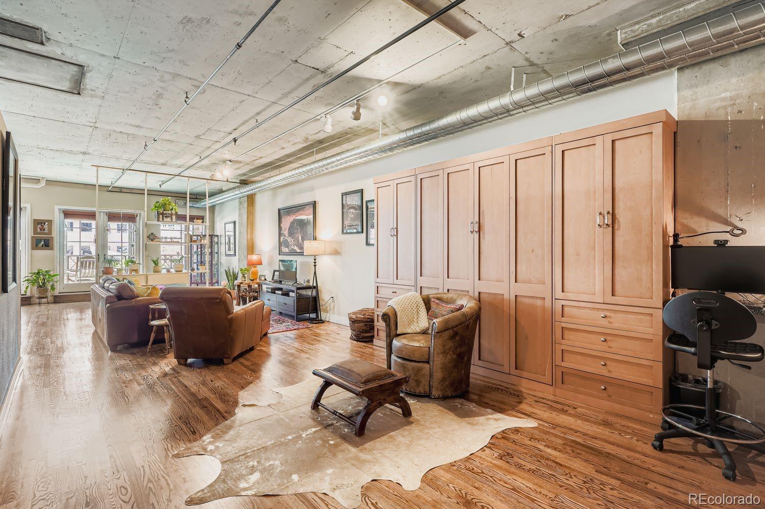 MLS Image #2 for 1499  blake street 4g,denver, Colorado