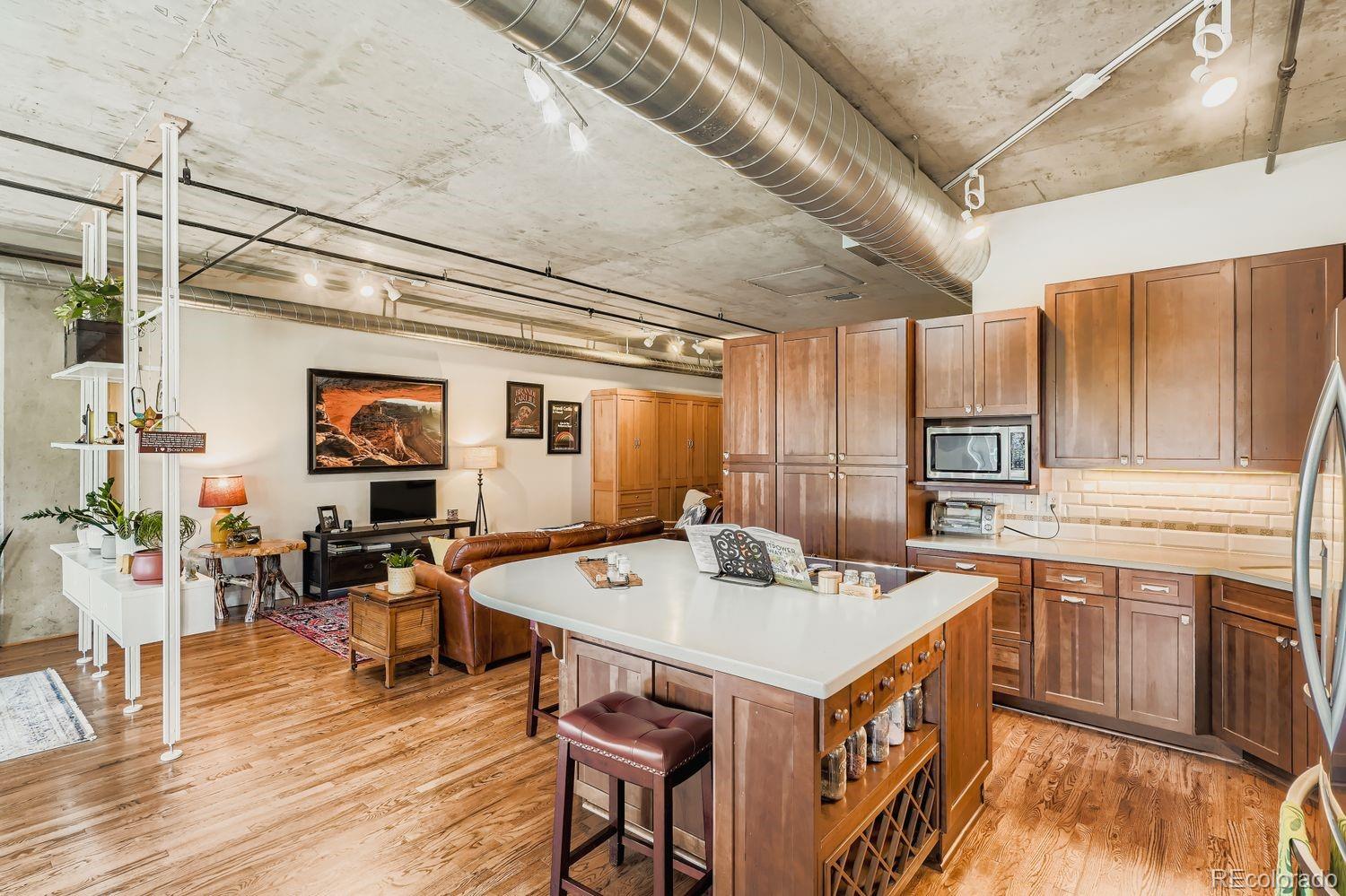 MLS Image #7 for 1499  blake street 4g,denver, Colorado