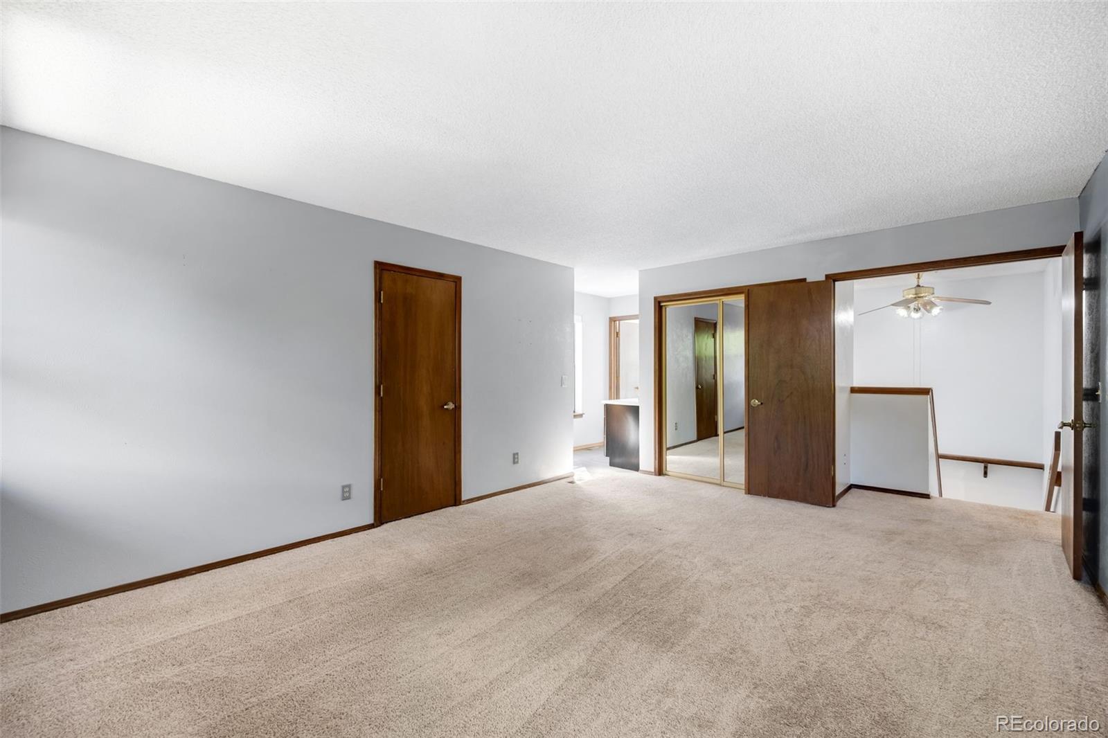 MLS Image #11 for 10201 w ida avenue,littleton, Colorado