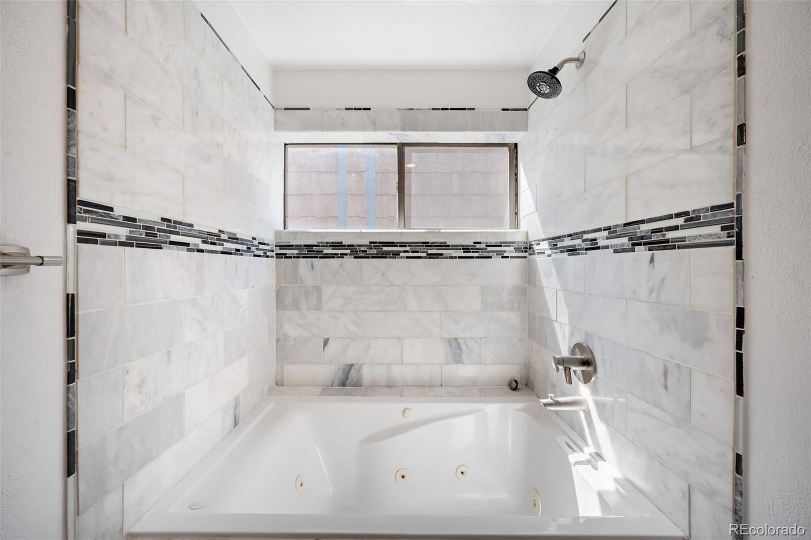 MLS Image #13 for 10201 w ida avenue,littleton, Colorado