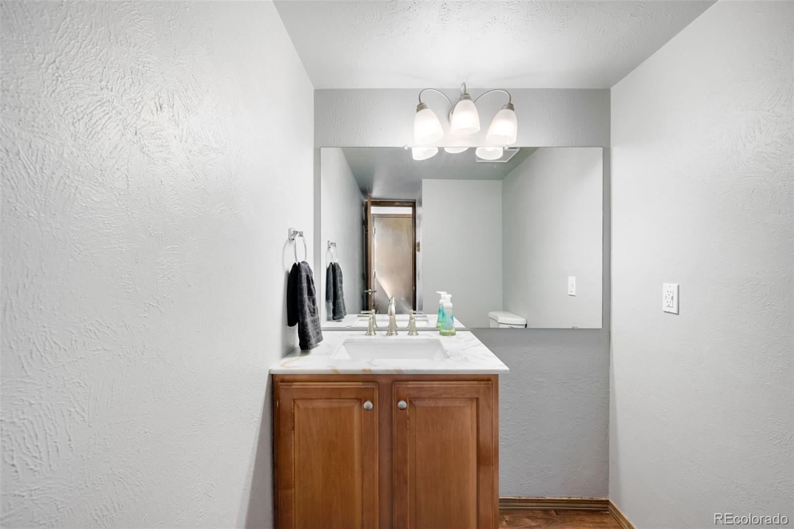 MLS Image #25 for 10201 w ida avenue,littleton, Colorado