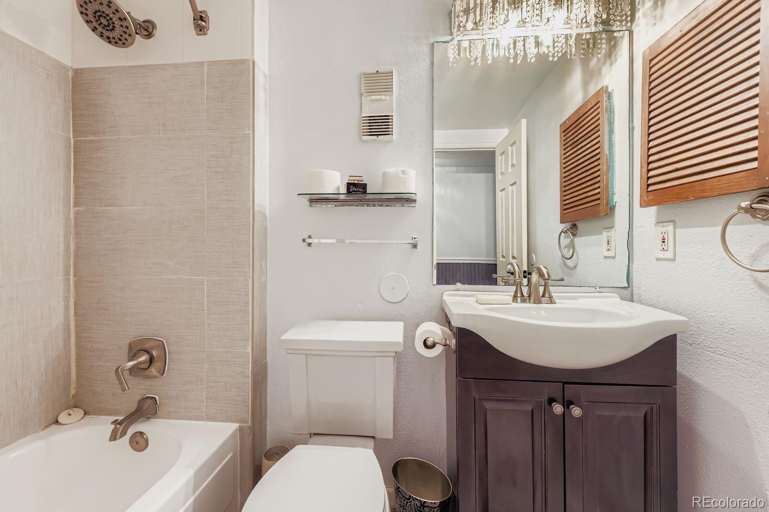 MLS Image #7 for 14141 e jewell avenue,aurora, Colorado