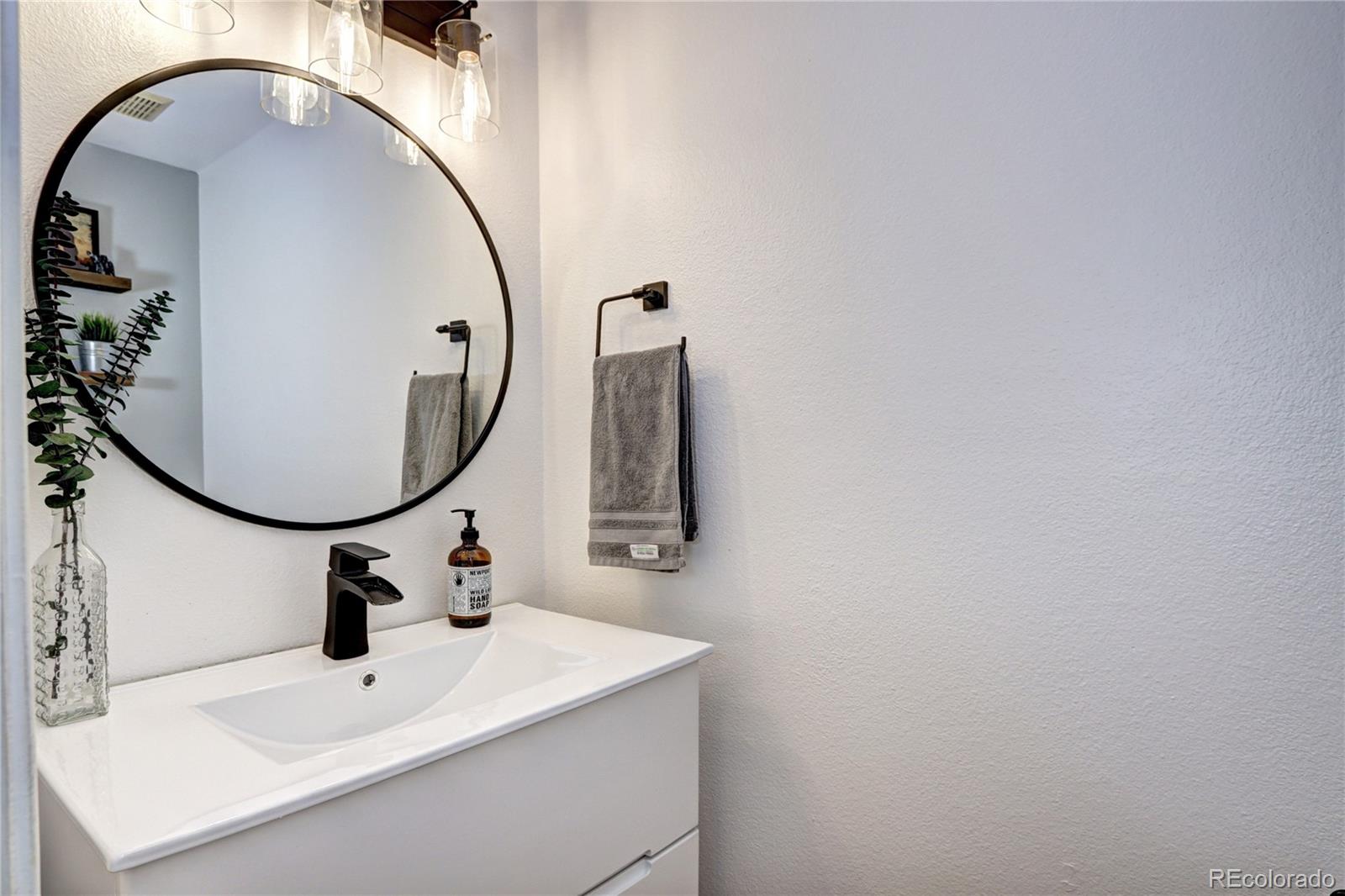 MLS Image #14 for 3697 s depew street,denver, Colorado