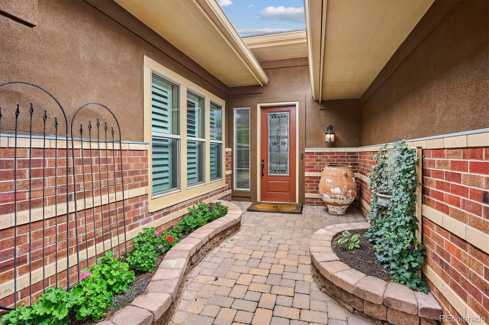 MLS Image #2 for 10559  spring green drive,englewood, Colorado