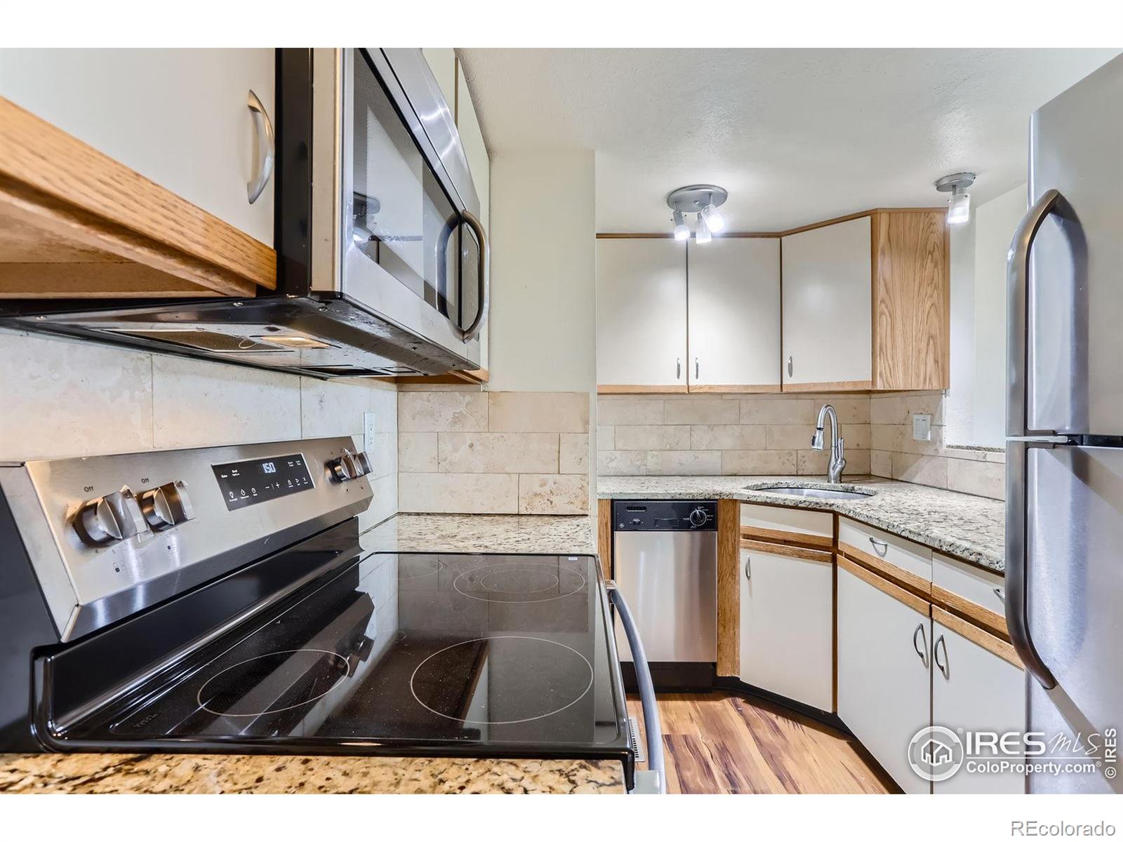 MLS Image #2 for 305 s taft court,louisville, Colorado